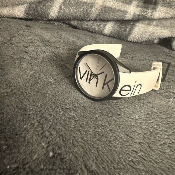 Calvin Klein Watch - Picture 2 of 2